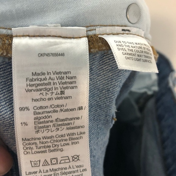 Paige Sz 27 Collette Crop Flare Jeans Light Wash Denim Buttonfly Mid-Rise Blue - Picture 8 of 8